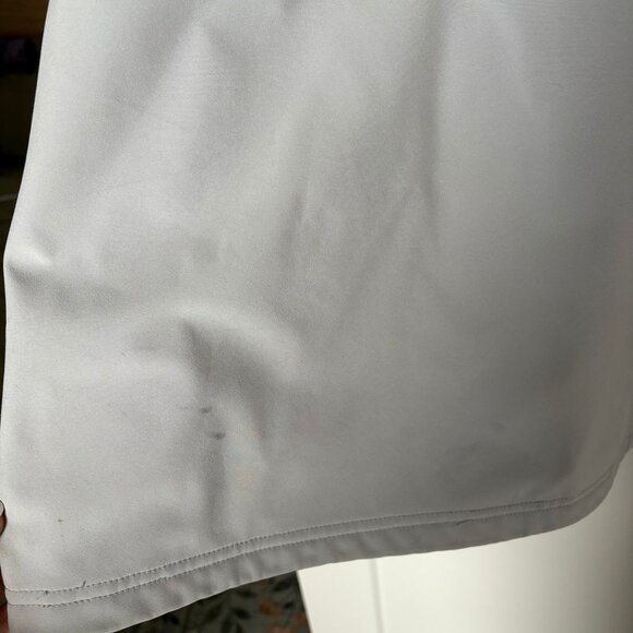 Men's Gray Softshell Jacket - Picture 4 of 6